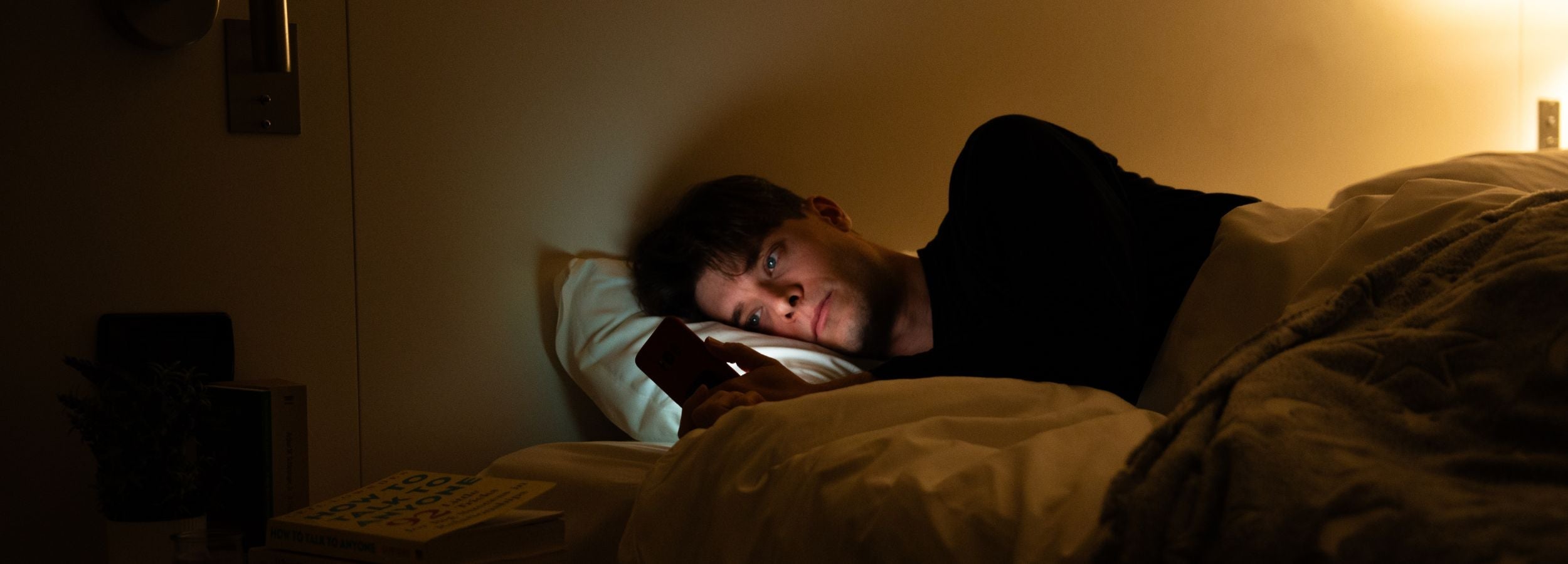 Waking Up at 3AM? 9 Science-Backed Ways to Fall Back Asleep